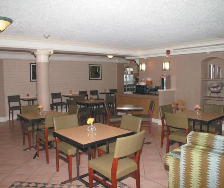 Econo Lodge Del City Exteriör bild
