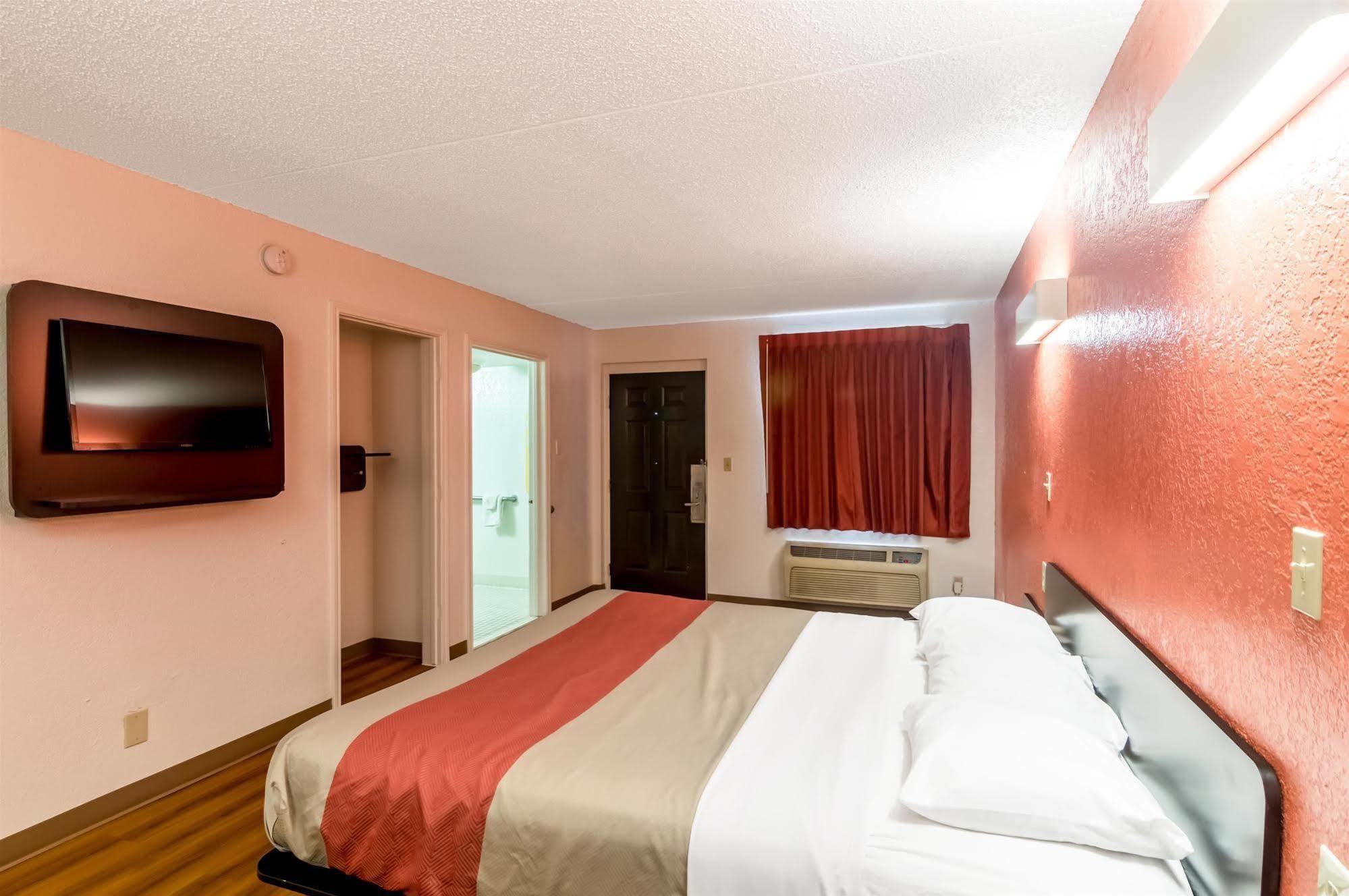 Econo Lodge Del City Exteriör bild